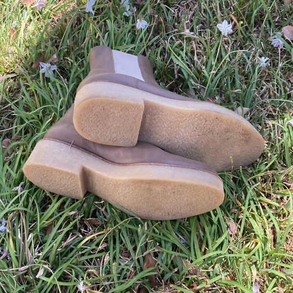 SOLD No. 6 Pull On Crepe Sole Boots - Picture 9 of 10